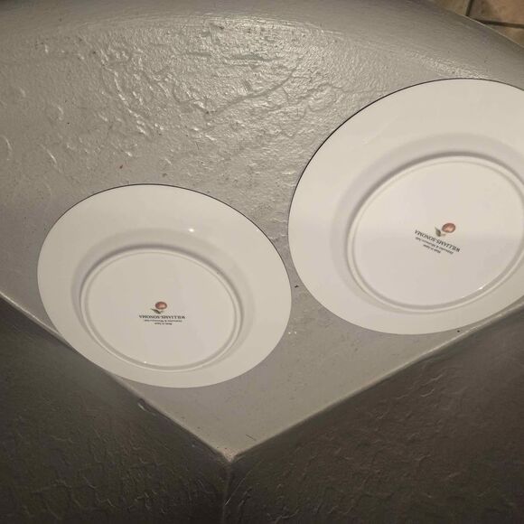 Williams Sonoma Apple Orchard Fruit Salad Dessert Plates Set of 2 8.25" - Picture 7 of 7